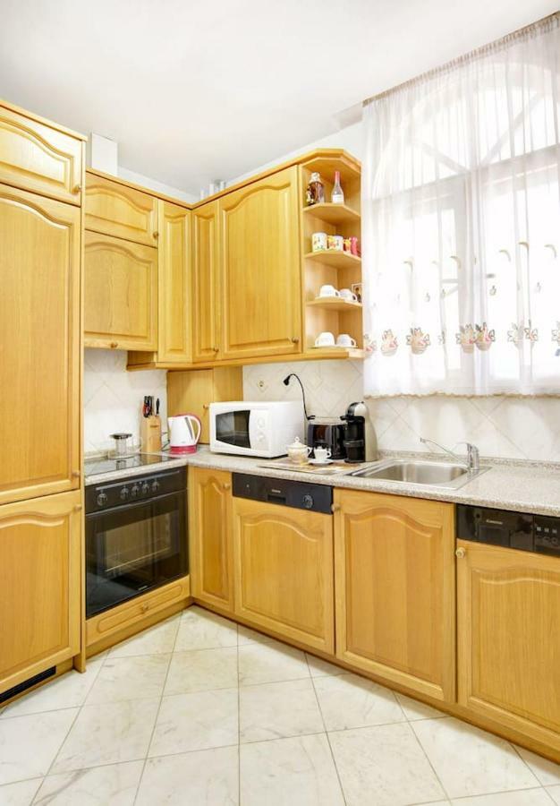 Aristocratic, Elegant, Designer Top Central Apartment Софія Екстер'єр фото