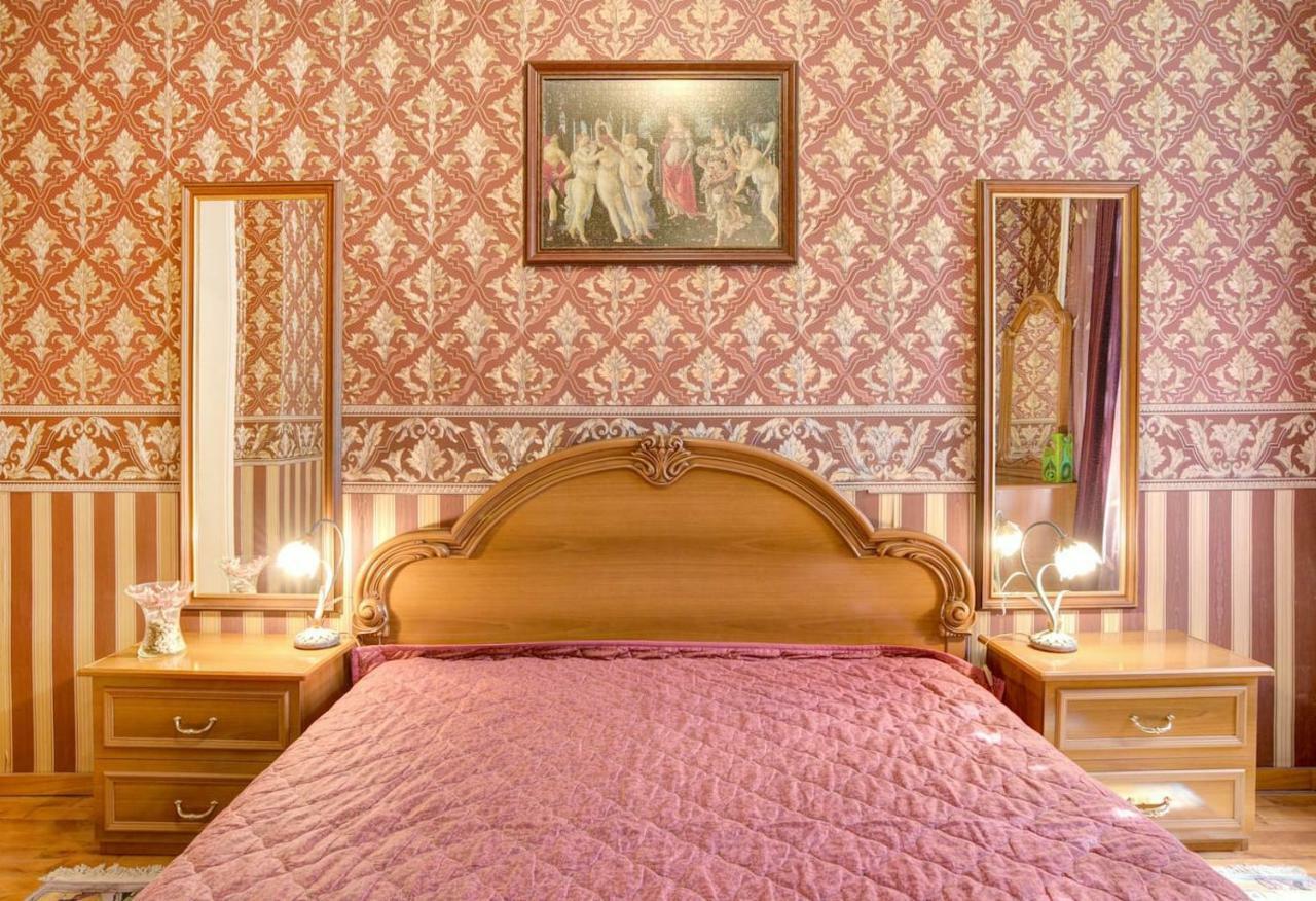Aristocratic, Elegant, Designer Top Central Apartment Софія Екстер'єр фото